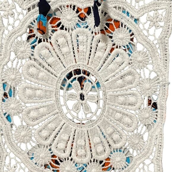 CROWN & IVY - SIZE 2X - COLORFUL LIGHTWEIGHT BLOUSE - HAS LACE APPLIQUÉ B20 - Picture 5 of 11